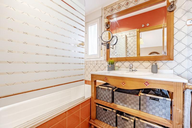 Foto e6fecc34-fa5c-4895-b7a7-b30771a96753. Dúplex amb calefacció a Centro Getafe