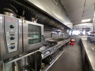 Trapasso Locale commerciale  Carrer de barcelona