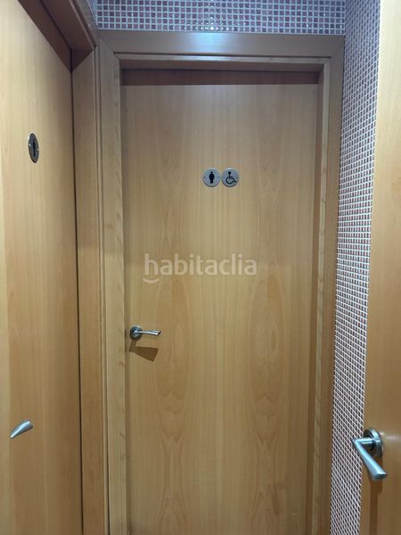 Foto 129919b2-3cd1-4358-be87-d671a62fc5e9. Traspaso local comercial en Barri Antic Manresa