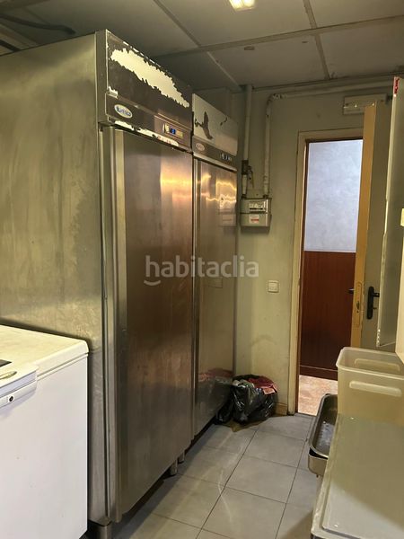 Foto c937a24b-959e-49c1-9e2b-1f39a672ece4. Traspaso local comercial en Barri Antic Manresa