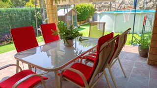 Casa aparellada a Carrer Victor Català