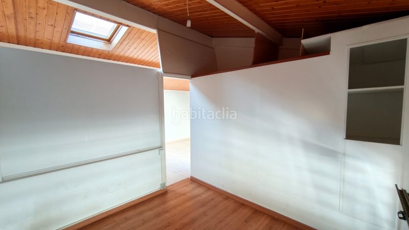 Foto 37938f86-d464-47e3-8835-4a70ecba6fe8. Dúplex amb calefacció a Santpedor