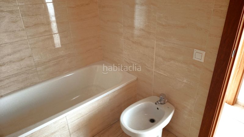 Foto d718fb9b-1e75-4d98-9732-9913d3e7cf5c. Dúplex amb calefacció a Santpedor