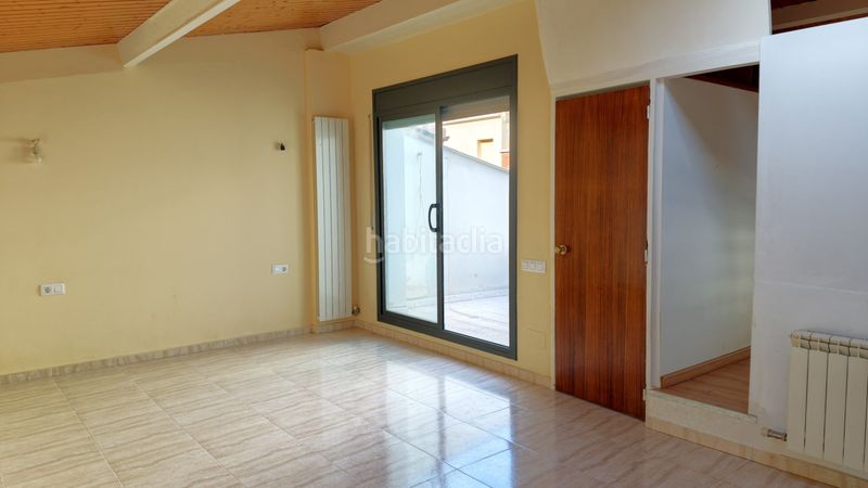 Foto d80150bf-848c-4bd4-978e-9701c8014567. Dúplex amb calefacció a Santpedor