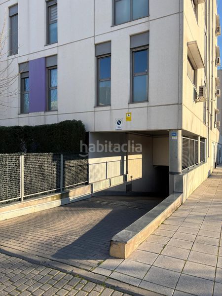 Foto b836e3bb-31c0-4085-8aed-38c53a41bad1. Affitto posto auto in Parla este Parla