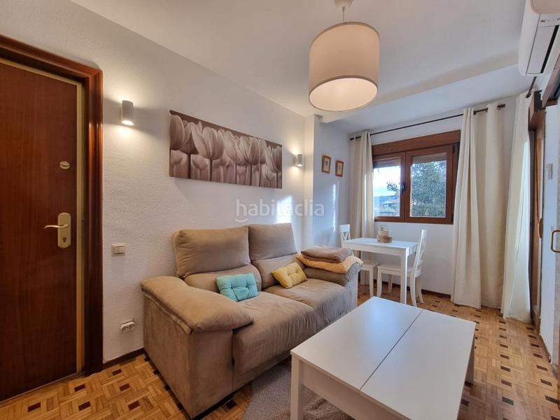Foto ea09e2a5-e4ef-43bf-b2a8-76b47d10ef88. Apartamento en Cerceda