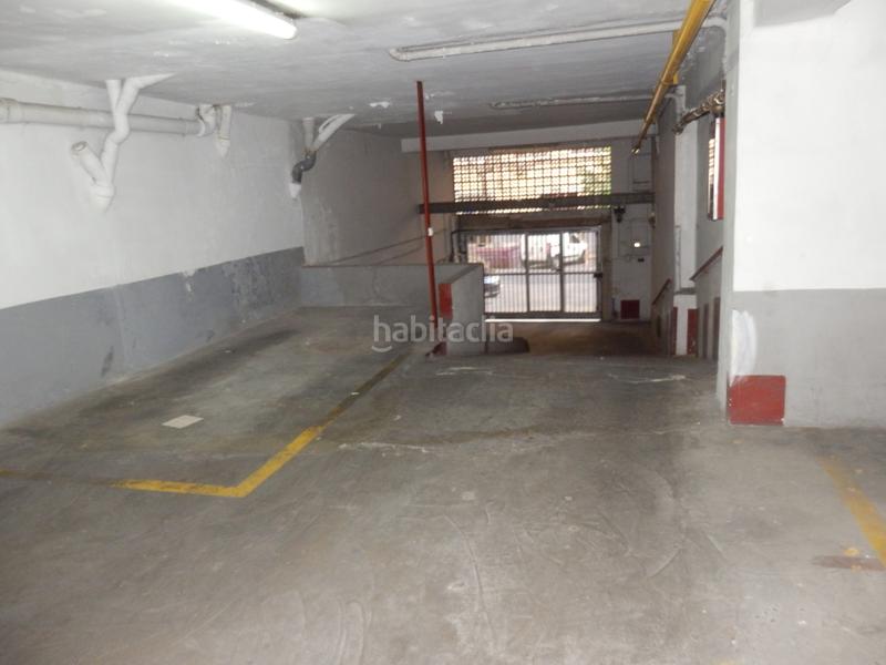 Foto caa92087-b28e-472a-877f-17f368f9a137. Car parking in La Bega Baixa - Plaza Xúquer Valencia