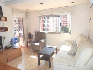 Lloguer Pis a Ciutat Jardí. Luminosa vivienda para estudiantes junto a blasco ibáñez
