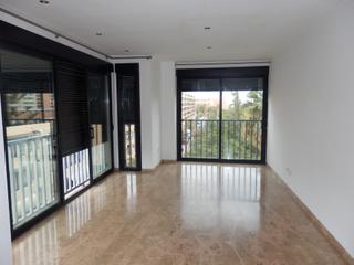 Location Appartement  Carrer de trafalgar. Luminosa vivienda de 3 dormitorios en la calle trafalgar