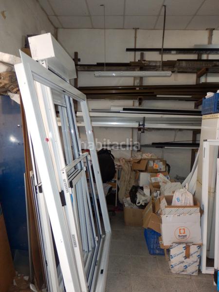 Foto b54a8c7a-6abc-4669-8af7-1c98db44ea8a. Local commercial dans Ciutat Jardí Valencia