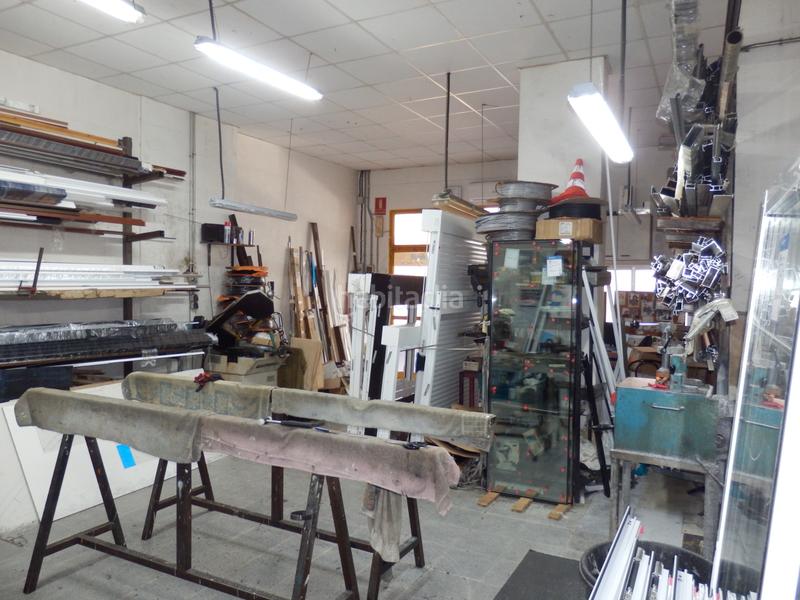 Foto e1781bfa-d6f4-4b66-a1fd-b9b4f8cf7602. Local commercial dans Ciutat Jardí Valencia