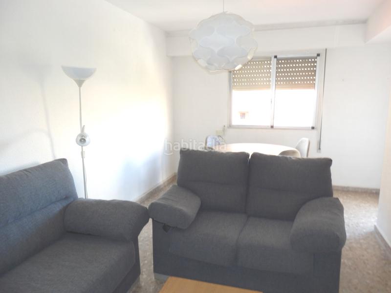 Foto e5d0ca4b-9d7b-4752-bc21-682151808f99. Alquiler piso vivienda para estudiantes en avenida blasco ibáñez en Valencia