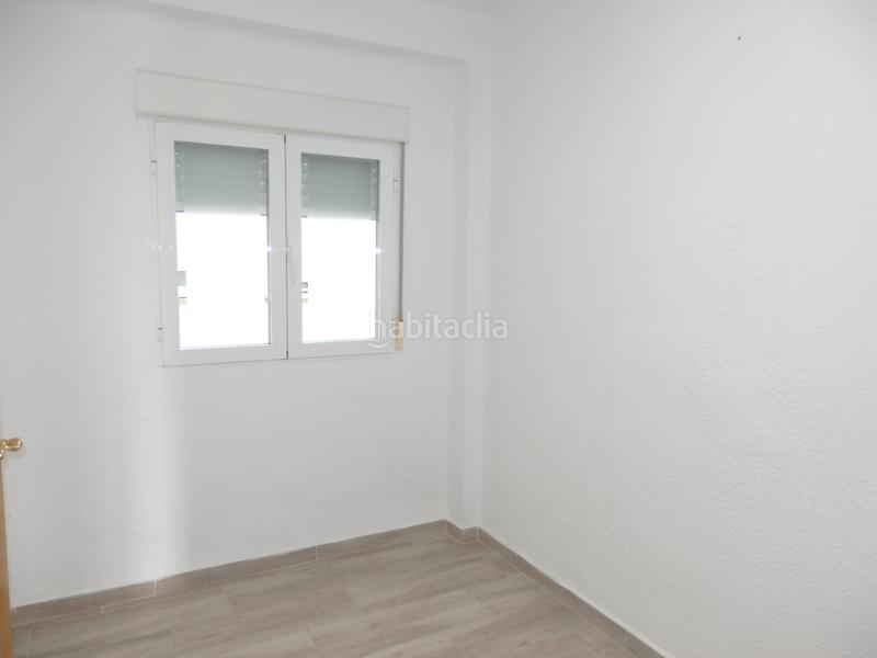 Foto 785b3783-b1f4-4398-8f9d-d712613481d3. Appartamento in Avenida de la Paz Xirivella