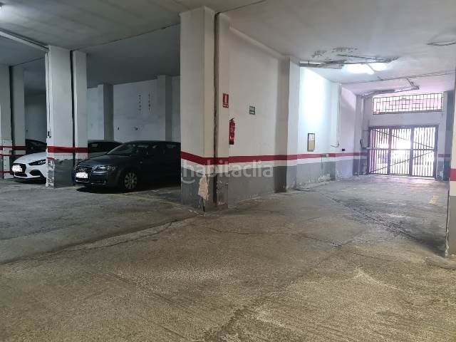 Foto 355f8268-05ce-4641-a988-7f2f7a59bc6f. Miete motorradparkplatz in carrer del poeta mas i ros 2 in Valencia