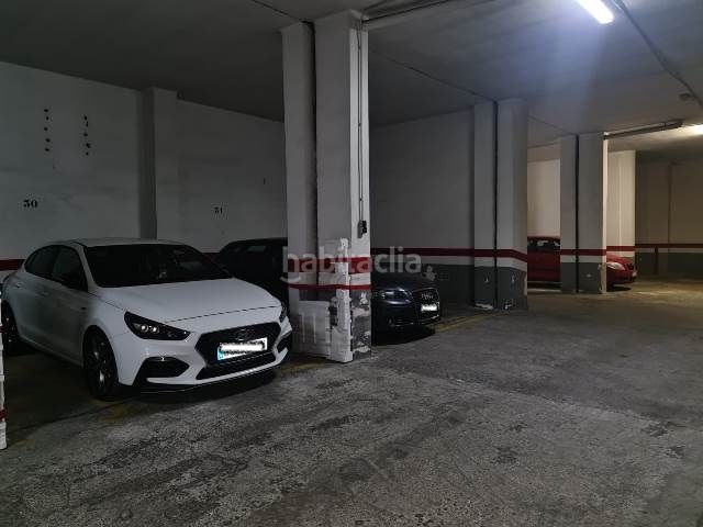 Foto dfb108cb-2a5b-40e0-aa6e-8287b8bea470. Miete motorradparkplatz in carrer del poeta mas i ros 2 in Valencia