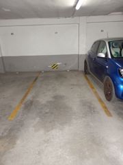 Miete Autoparkplatz in La Bega Baixa - Plaza Xúquer. Estupenda plaza de garaje para coche pequeño/mediano