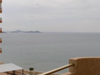 Rent Apartment in Entremares. Agata i km9 | ¡julio libre! 3 dorm. 1ª línea vistas dos mares |