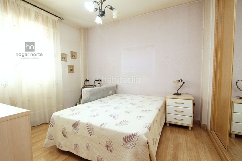 Foto 39a79422-0573-4880-9ce9-841e2522d3a2. Pis amb calefacció piscina a Ensanche Alcobendas