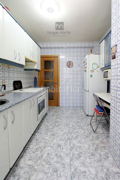 Foto 4b684808-09e4-49e3-ab55-f4a2db11a044. Pis amb calefacció piscina a Ensanche Alcobendas