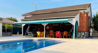 Xalet  Calle río gállego 32. Corbalan inmobiliaria agencia origen de calalberche vende, chale