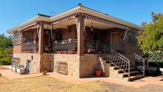Chalet  Calle águila 88. Corbalan inmobiliaria agencia origen de la urbanización calalber