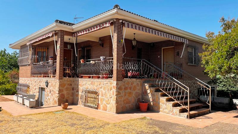 Foto 0e18b1c2-3f77-4edf-88fd-4ec098f171ae. Chalet dans calle águila 88 dans Calalberche