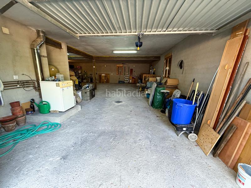 Foto 386a7040-5d7a-4c66-94f1-c3f7de242dda. Chalet dans calle águila 88 dans Calalberche