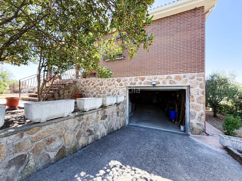 Foto 9996fa67-2df2-4df6-bee1-64a4461f8a88. Chalet dans calle águila 88 dans Calalberche