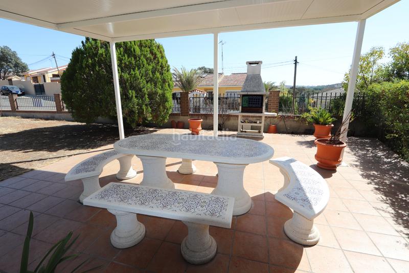 Foto b569c990-814a-4c0e-9532-8d52aa032be2. Chalet dans calle águila 88 dans Calalberche