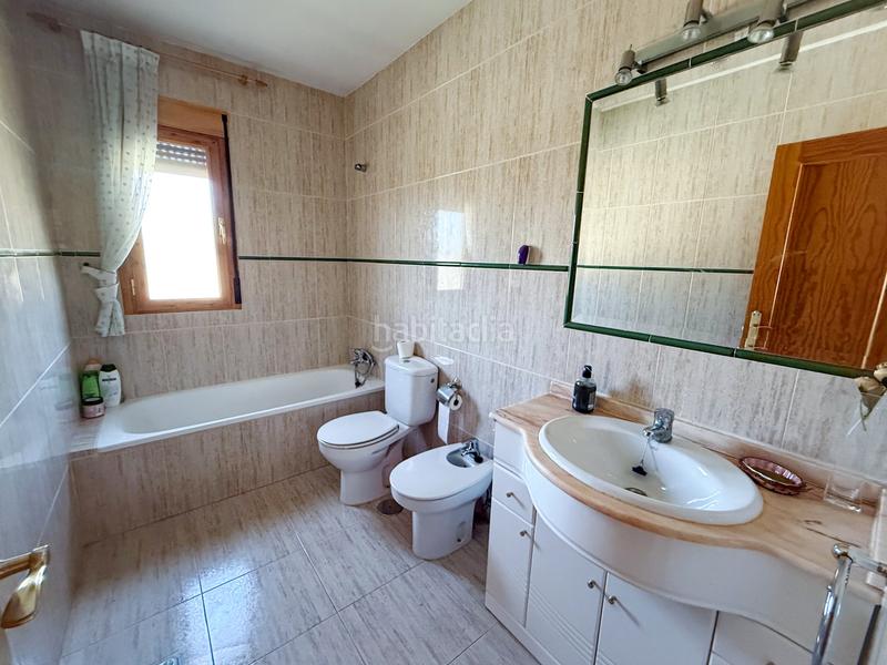 Foto c6f90fcc-ddd3-40a5-af50-28d68ad98b4f. Chalet dans calle águila 88 dans Calalberche