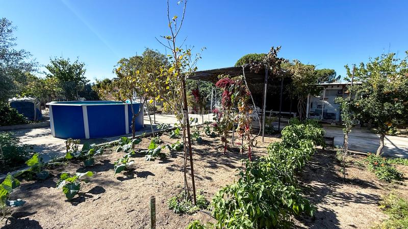 Foto 15cfb896-8c5d-4a85-8e37-95ce3dff7300. Chalet dans calle río nalón 12 dans Calalberche