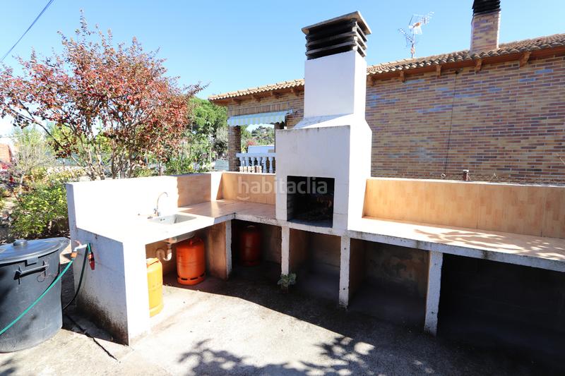 Foto 7b5466d1-15f2-4373-92c4-f4064df66f1e. Chalet dans calle río nalón 12 dans Calalberche