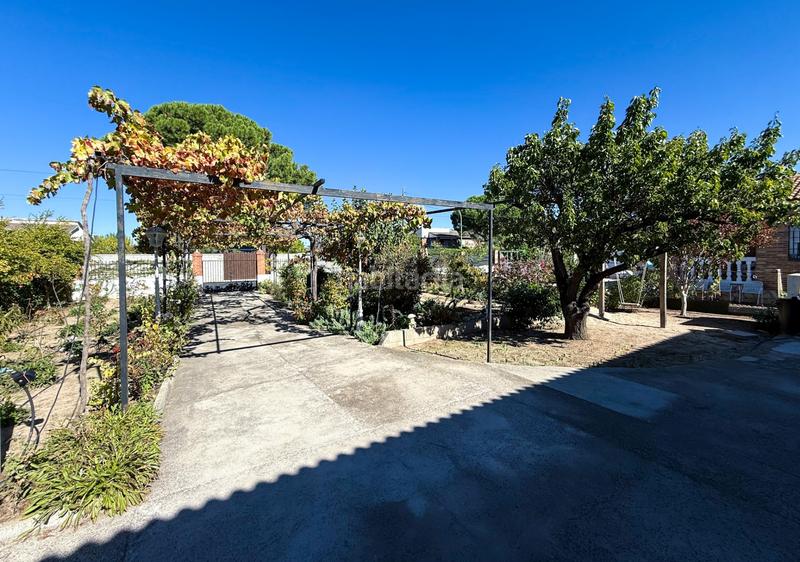 Foto a0a9d458-2ca1-46c1-b62d-d56c80d22b63. Chalet dans calle río nalón 12 dans Calalberche