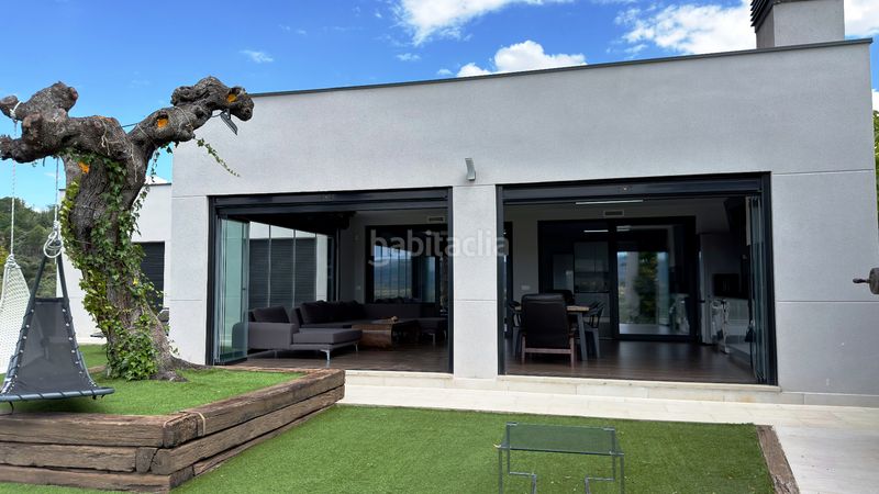 Foto c0daddd6-484e-4d6e-8351-8ca26f35861c. Chalet in calle atenas 1 in Calalberche