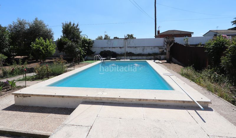 Foto 0ef30c8d-60ce-4b64-a06c-28a7306ffc1f. Chalet en calle río gállego 25 en Calalberche
