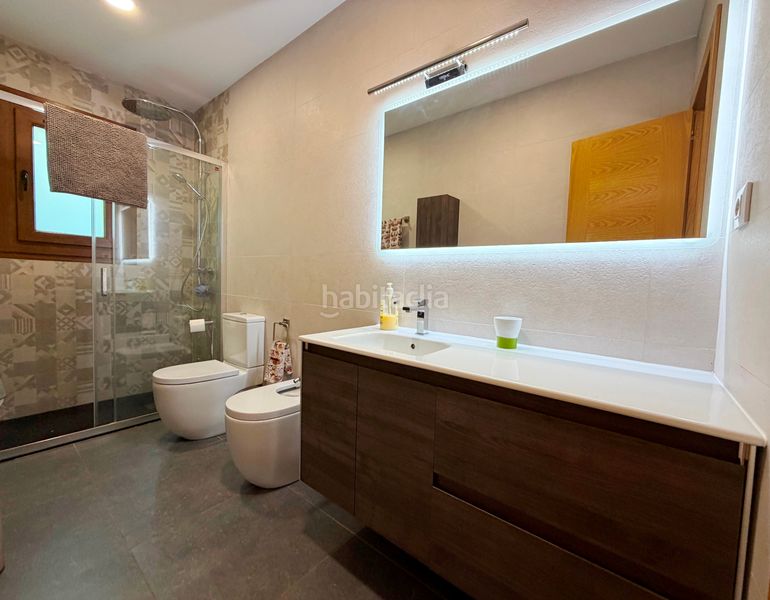 Foto c5450a24-6881-4ee4-b62b-c9345a7ef7f9. Chalet avec cheminée chauffage parking piscine dans Calalberche