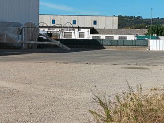 Rent Industrial plot in Maçana. Extraordinari terreny industrail a pol.lígon torremirona de salt