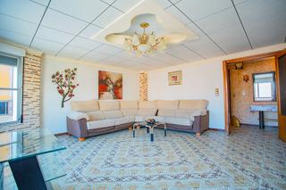 Appartement à Benejúzar. Es una gran oportunidad conseguir un piso grande a muy buen prec