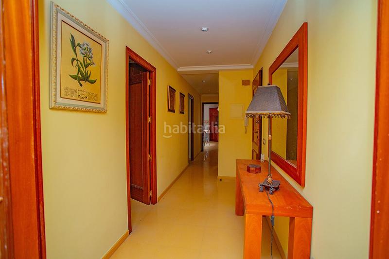 Foto 2701f496-97d0-4f40-8e6e-a9cc601e6bab. Apartamento se vendenbspapartamentonbspamplio para reformar cerca de lanbspplayanbspdel curanbspennbsp con patio y cochera.nbspel ap en Torrevieja