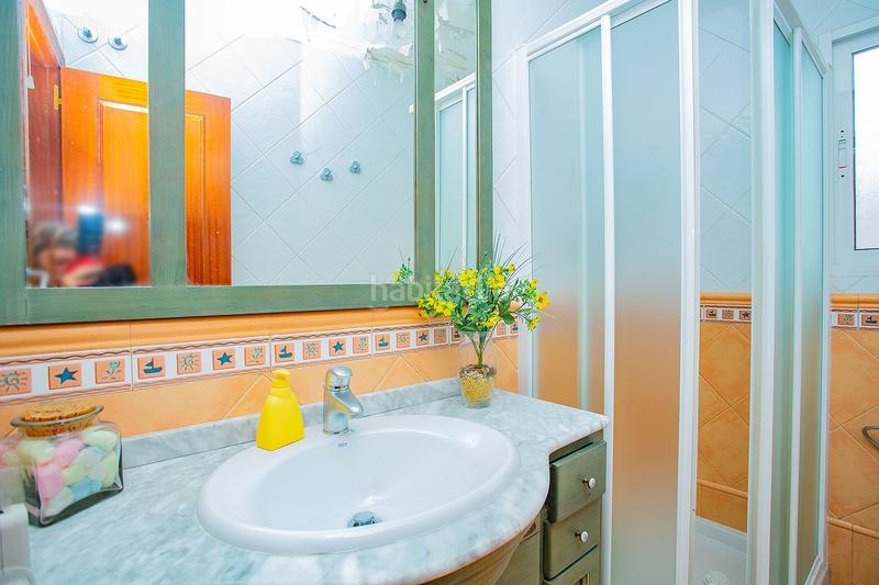 Foto afd23da9-bb9d-4028-9efe-3384638c8808. Apartamento se vendenbspapartamentonbspamplio para reformar cerca de lanbspplayanbspdel curanbspennbsp con patio y cochera.nbspel ap en Torrevieja