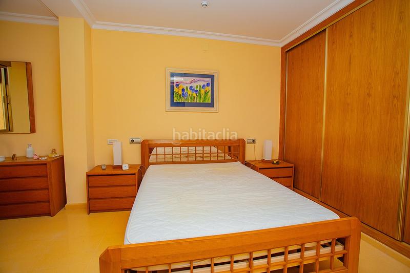 Foto eebc5b2d-12e9-4163-b5fa-2953b3205398. Apartamento se vendenbspapartamentonbspamplio para reformar cerca de lanbspplayanbspdel curanbspennbsp con patio y cochera.nbspel ap en Torrevieja