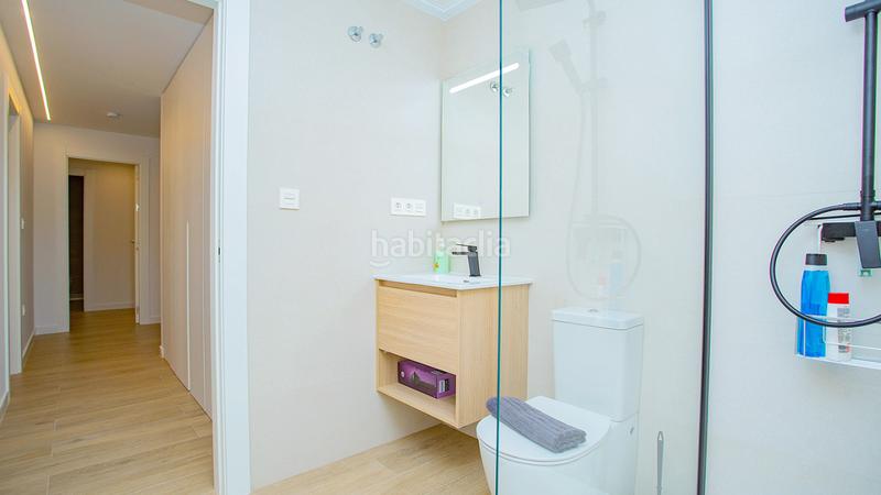 Foto 21339557-43d9-4258-8aef-7bd46d38140b. Planta baja este precioso apartamento en planta baja, a sólo 300 metros de la playa de la mata, fue completamente reformado en 2021. con 3 dor en Guardamar del Segura