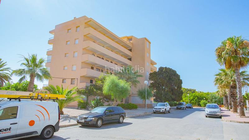 Foto 29930e30-e9e9-4276-95ed-15521ddcc914. Planta baja este precioso apartamento en planta baja, a sólo 300 metros de la playa de la mata, fue completamente reformado en 2021. con 3 dor en Guardamar del Segura