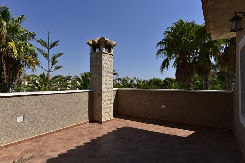 Foto cc0992da-2dba-4bba-90de-542509d7b8ff. Casa amb calefacció aparcament piscina a Villamartín-Las Filipinas Orihuela