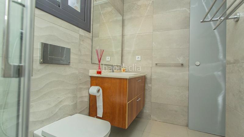 Foto 18b44546-ee25-4f56-971d-cf1f93e3777f. Casa con riscaldamento parcheggio piscina in Lomas de Cabo Roig - Los Dolses Orihuela