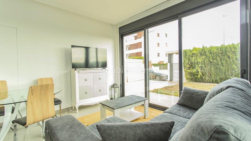 Foto 1c9582d3-8c84-4799-924f-dc62cc77d0b1. Casa con riscaldamento parcheggio piscina in Lomas de Cabo Roig - Los Dolses Orihuela