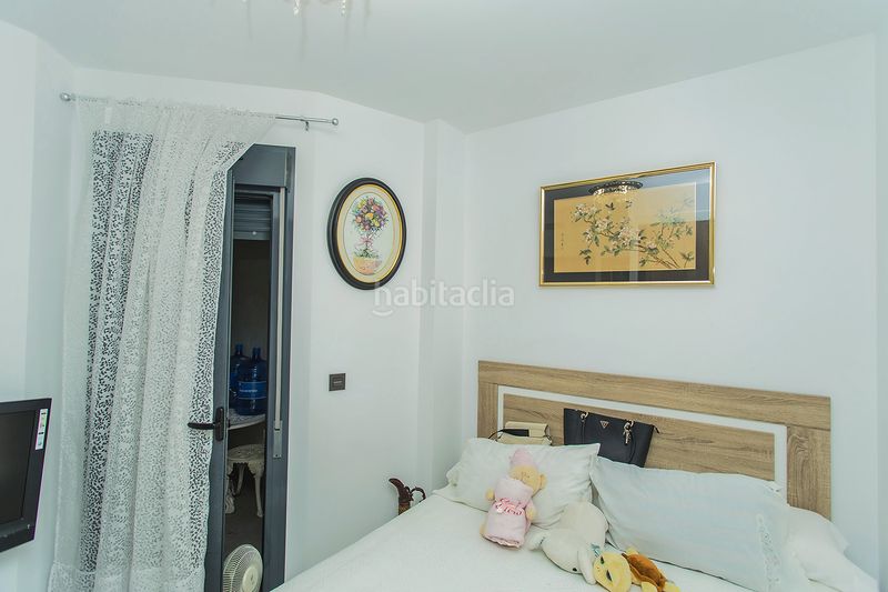 Foto 155f9a62-fcb8-4080-919b-1f106ef681c8. Apartament amb calefacció aparcament piscina a Centro - Muelle Pesquero Torrevieja