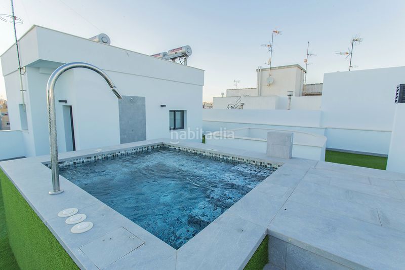 Foto 15b2d070-4208-4d42-bee3-dfdf69257c9d. Apartament amb calefacció aparcament piscina a Centro - Muelle Pesquero Torrevieja