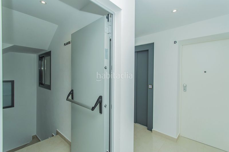 Foto 221c20e7-0e2b-433a-a3f7-401fbc9046b1. Apartament amb calefacció aparcament piscina a Centro - Muelle Pesquero Torrevieja