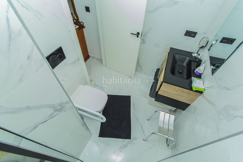 Foto 2f569381-5db5-449e-8fb7-a4855508e4ca. Apartament amb calefacció aparcament piscina a Centro - Muelle Pesquero Torrevieja